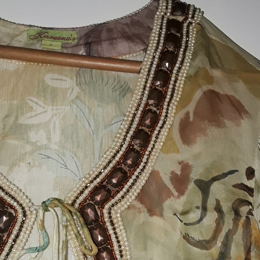 Blouse - Picture 7 of 8